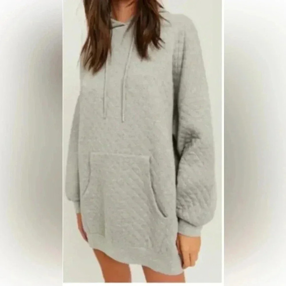 BADGLEY MISCHKA Dark Gray Quilted Oversized Hoodie Pullover | Size M - Picture 1 of 12